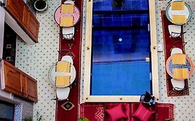 Riad Amazing